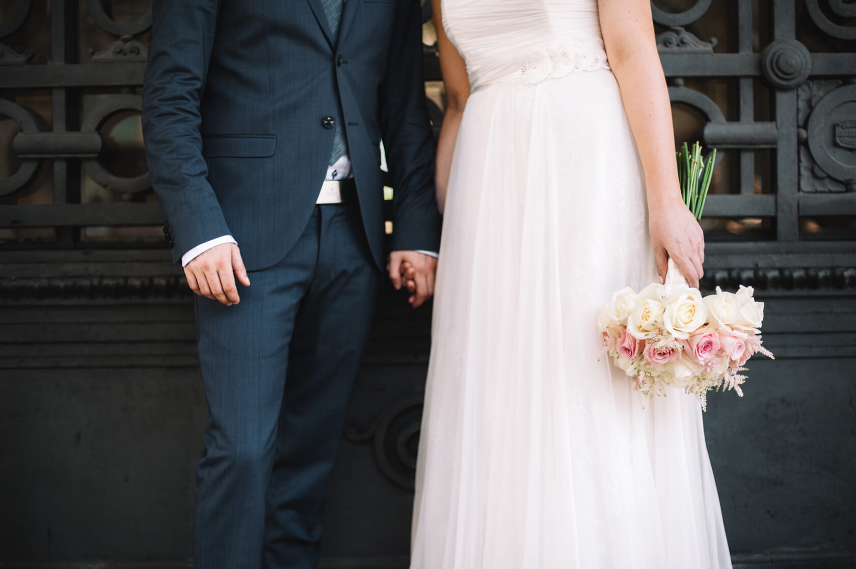 Wedding photo session Estació de França Barcelona